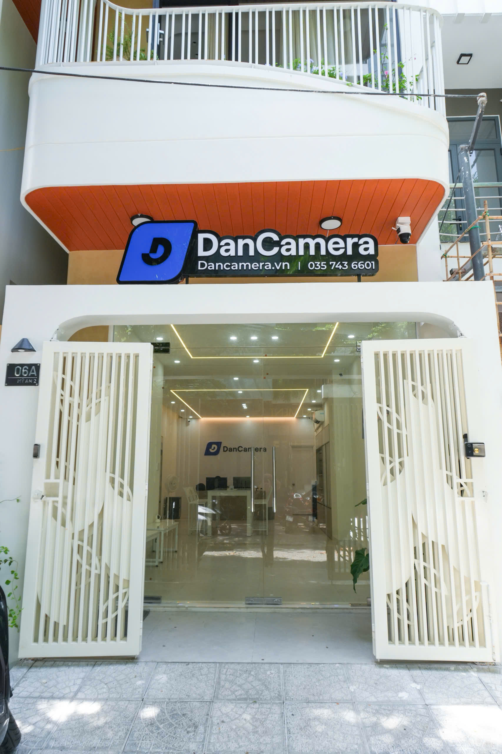 Showroom Đà Nẵng