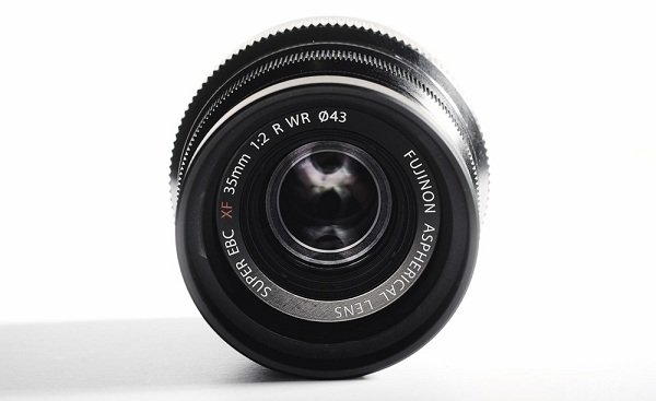 Cấu tạo quang học Fujifilm XF 35mm f/2.0 R WR