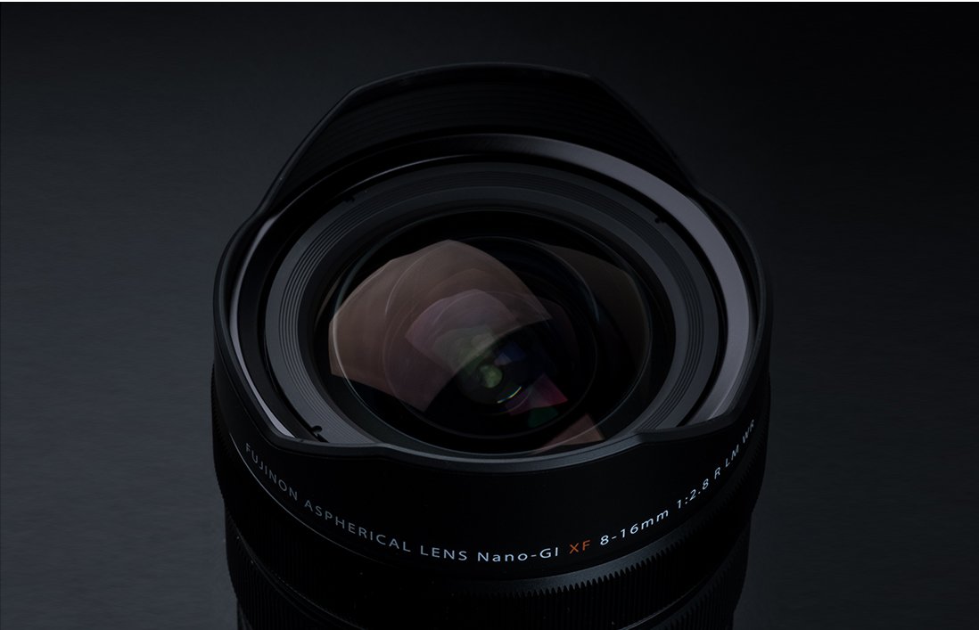 Fujifilm XF 8-16mm f28 R LM WR lấy nét nhanh, mượt mà