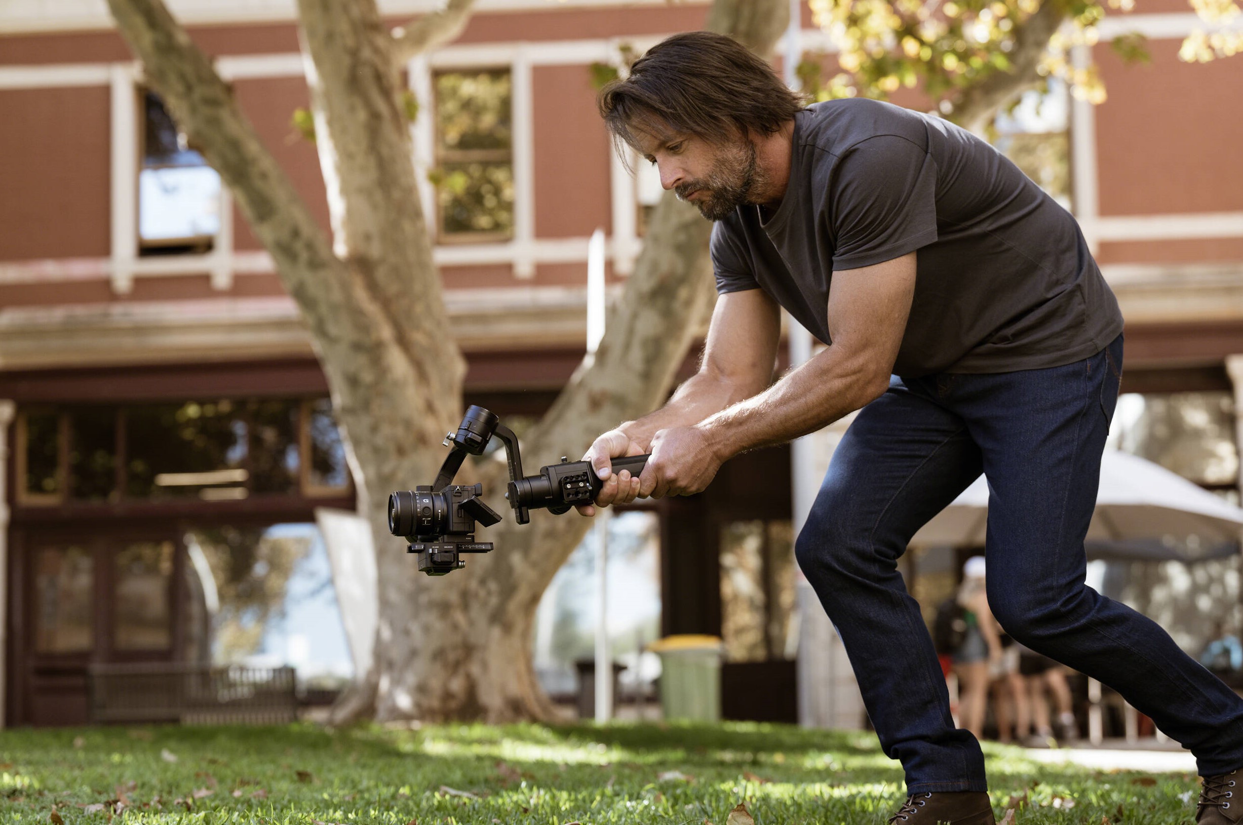 Hỗ trợ quay phim và sản xuất