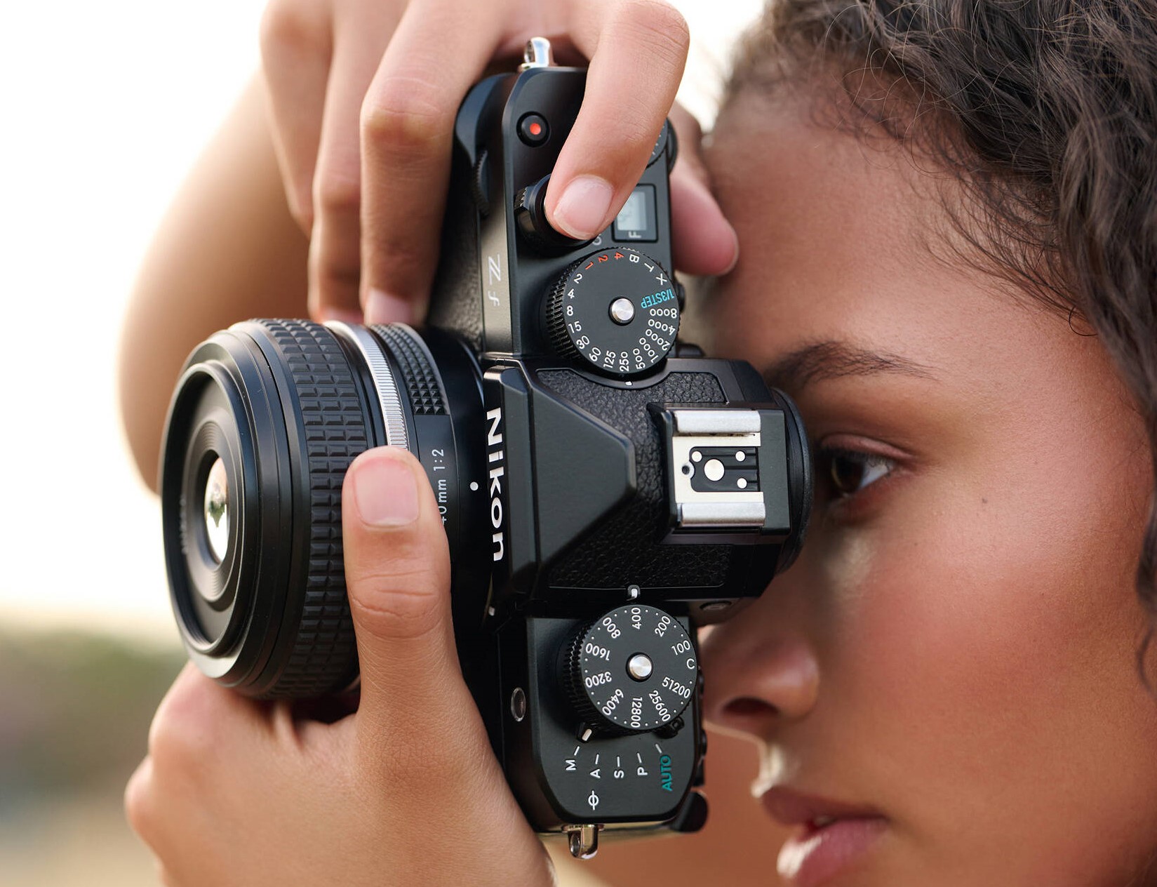 Bộ xử lý hình ảnh EXPEED 7 trên Nikon ZF