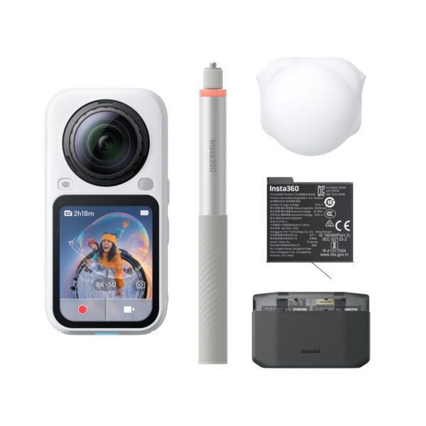 Insta360 X6